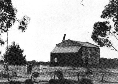 venue Range school and church. Photo taken the day of Mrs P.W. Dow's wedding in February 1921. Built by J Hensley in 1901. Photo supplied by Maggie Paltridge